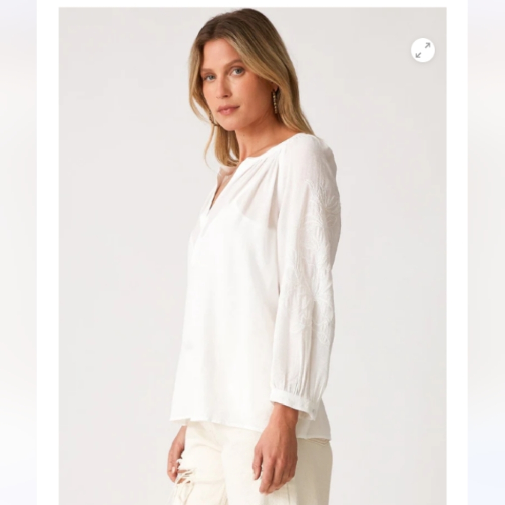 NWT Lovestitch White Embroidered Raglan Boho Tobi Blouse size Large